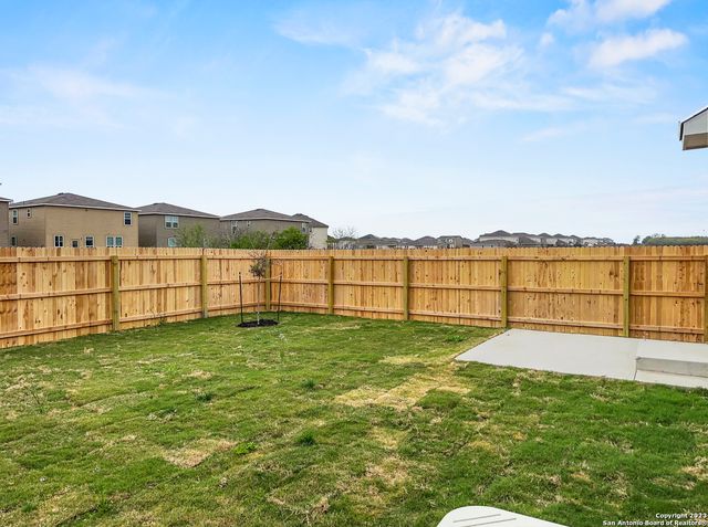 359 Blacktail Dr, New Braunfels, TX 78130