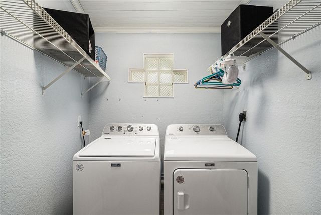 5694 OAKHURST DRIVE, Seminole, FL 33772