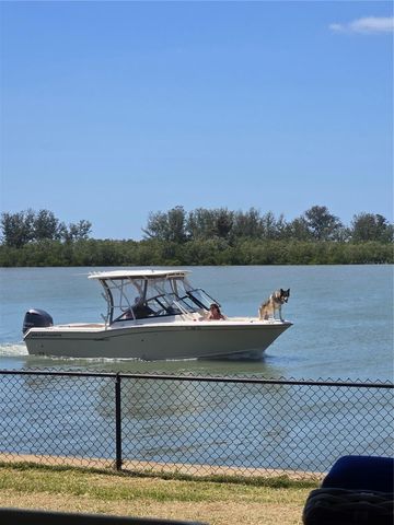 5694 OAKHURST DRIVE, Seminole, FL 33772