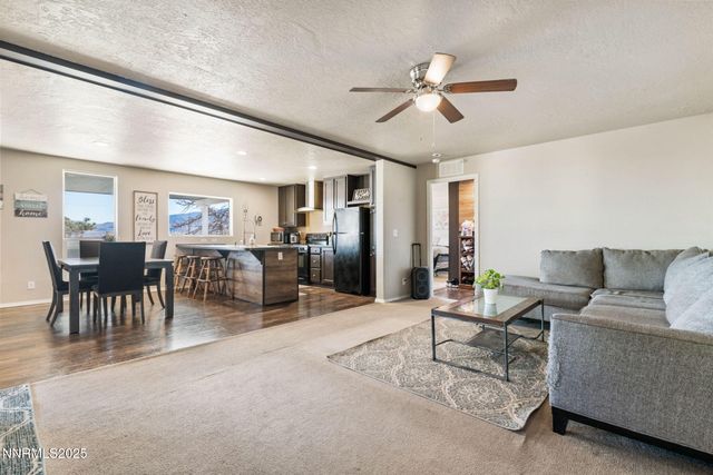 310 Grosh Avenue, Dayton, NV 89403