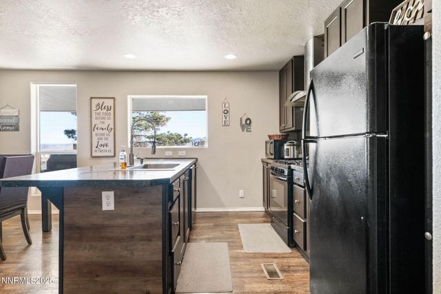 310 Grosh Avenue, Dayton, NV 89403