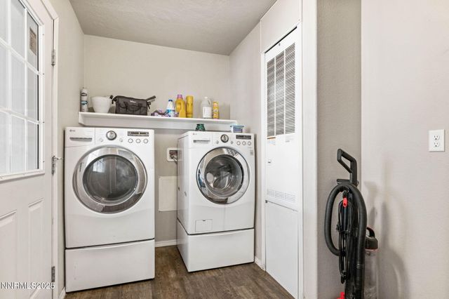 310 Grosh Avenue, Dayton, NV 89403