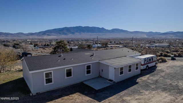 310 Grosh Avenue, Dayton, NV 89403