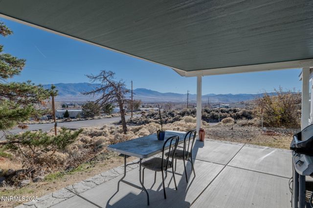 310 Grosh Avenue, Dayton, NV 89403