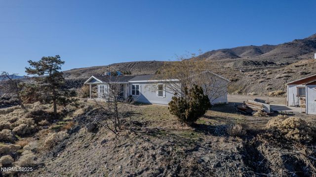 310 Grosh Avenue, Dayton, NV 89403