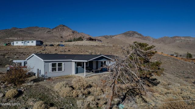 310 Grosh Avenue, Dayton, NV 89403