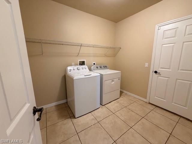 360 SW 24th PL, Cape Coral, FL 33991