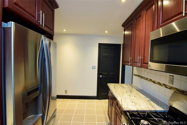 4224 Edson Avenue, Bronx, NY 10466