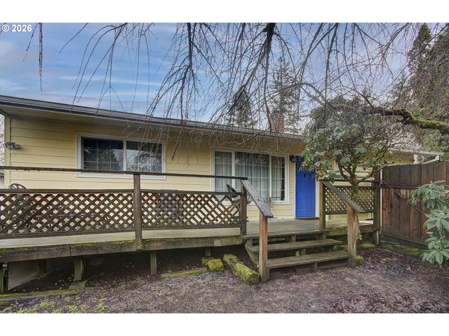 11612 Sw 49TH Ave, Portland, OR 97219