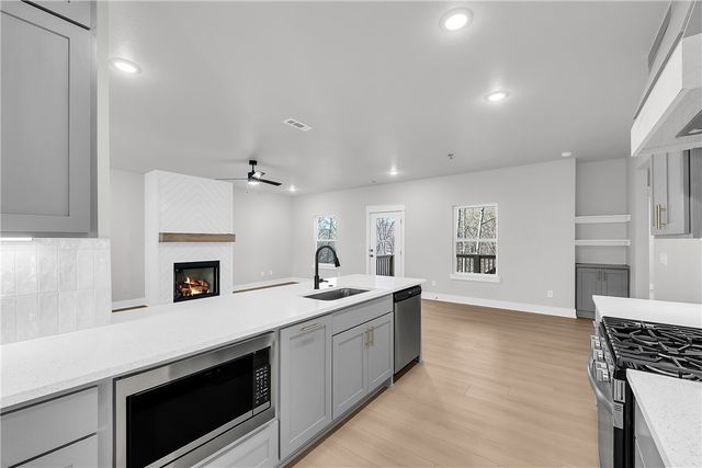 4 Bridlington Drive, Bella Vista, AR 72714