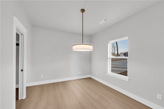 4 Bridlington Drive, Bella Vista, AR 72714