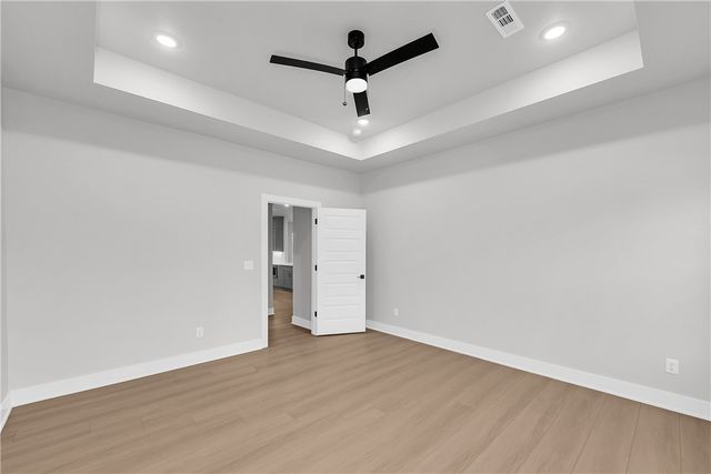 4 Bridlington Drive, Bella Vista, AR 72714