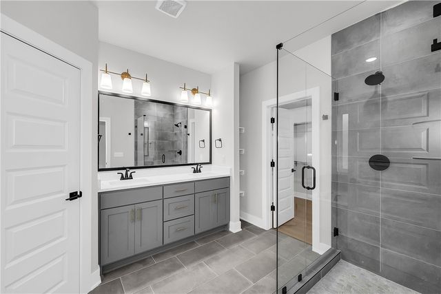 4 Bridlington Drive, Bella Vista, AR 72714