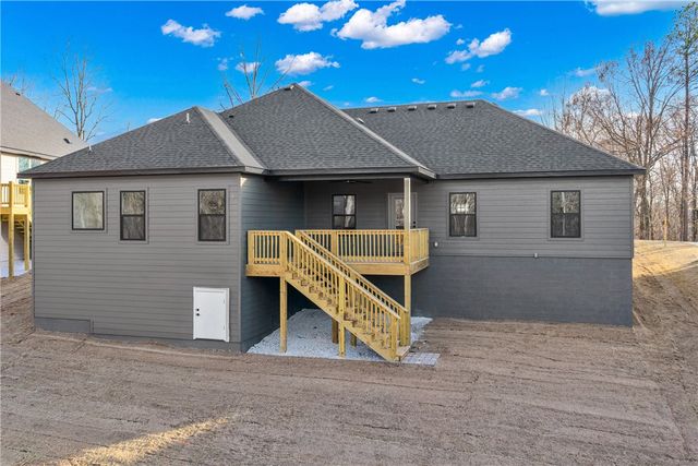 4 Bridlington Drive, Bella Vista, AR 72714