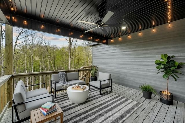 4 Bridlington Drive, Bella Vista, AR 72714