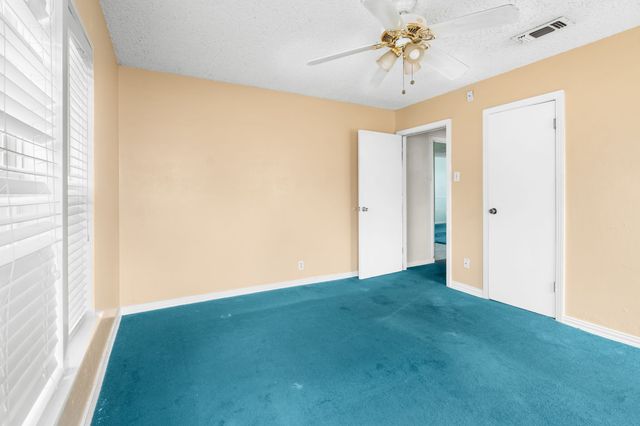 813 Truman Street, Arlington, TX 76011
