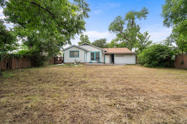 813 Truman Street, Arlington, TX 76011