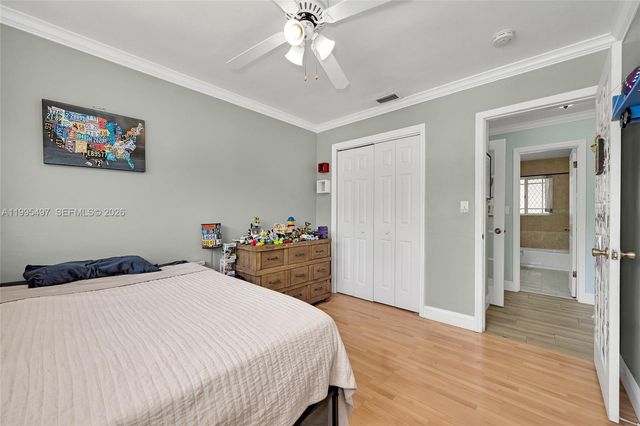 9370 SW 82nd St, Miami, FL 33173