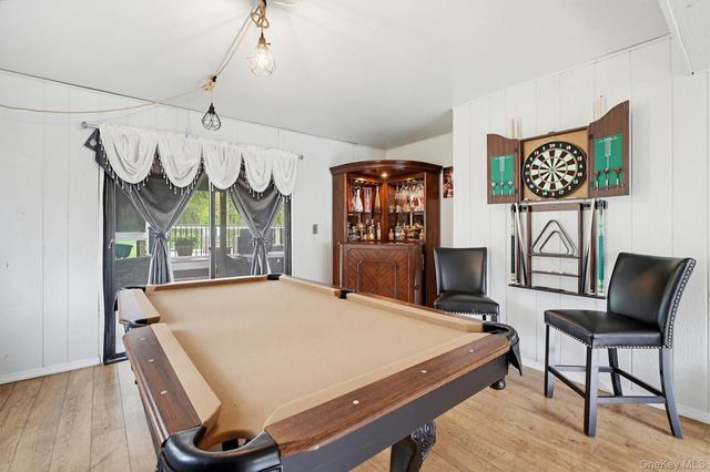 4 Fairmont Terrace, West Nyack, NY 10994