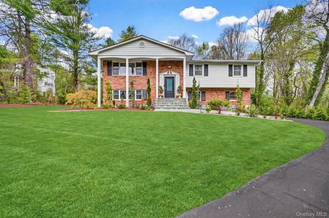 4 Fairmont Terrace, West Nyack, NY 10994