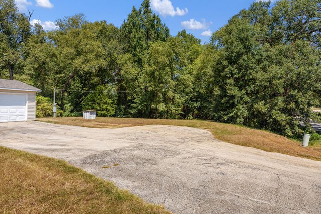 16202 County Road 165, Tyler, TX 75703