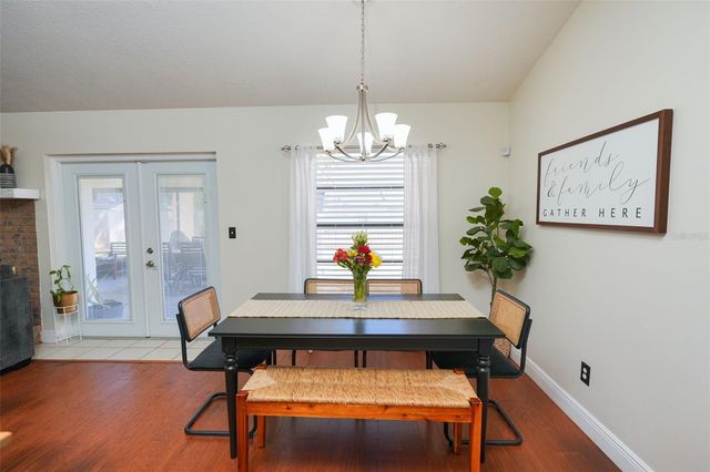 4136 SPRING WAY CIR, Valrico, FL 33596