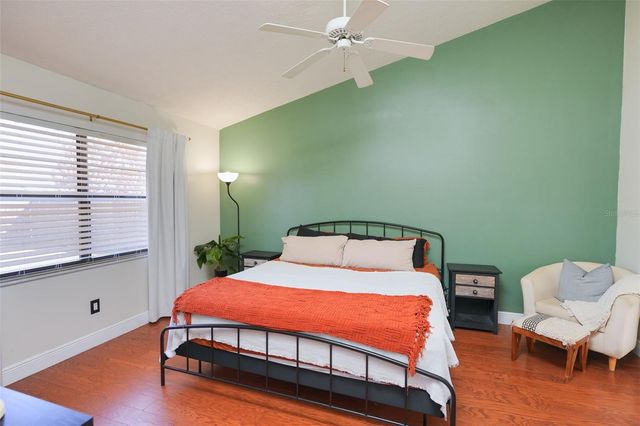 4136 SPRING WAY CIR, Valrico, FL 33596