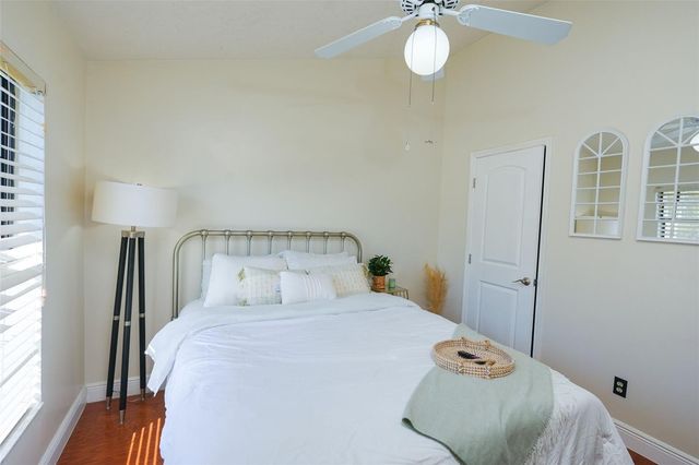 4136 SPRING WAY CIR, Valrico, FL 33596