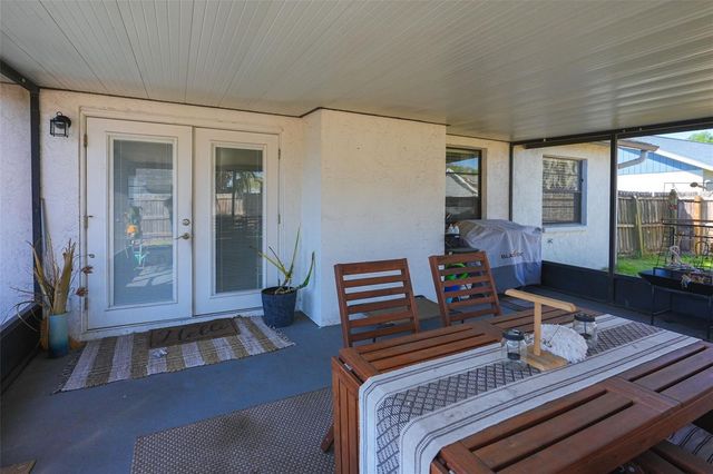 4136 SPRING WAY CIR, Valrico, FL 33596