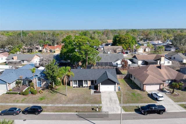 4136 SPRING WAY CIR, Valrico, FL 33596