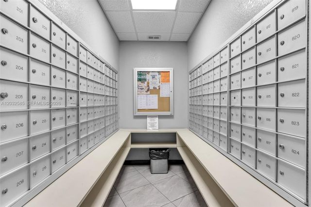 1400 Saint Charles Place 623, Pembroke Pines, FL 33026