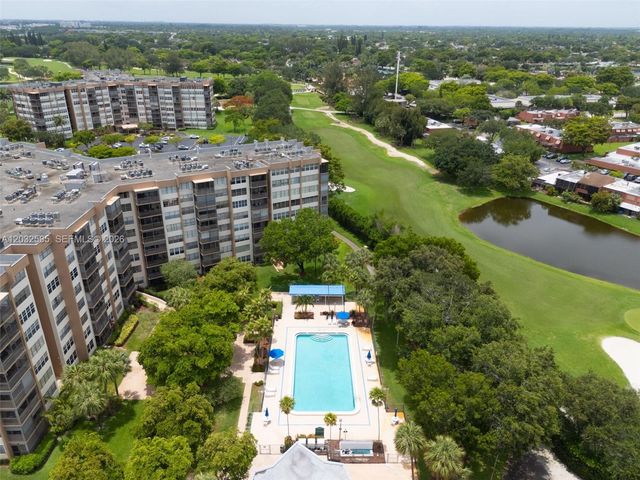 1400 Saint Charles Place 623, Pembroke Pines, FL 33026