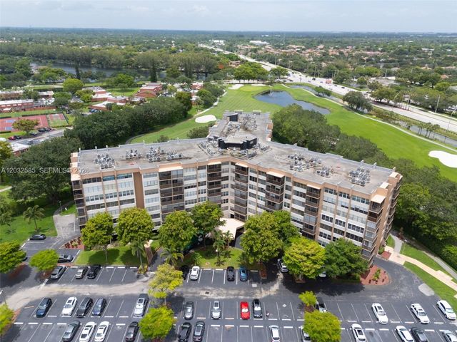 1400 Saint Charles Place 623, Pembroke Pines, FL 33026
