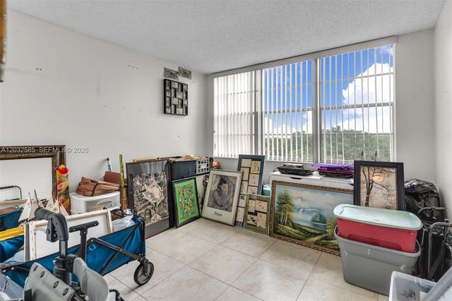 1400 Saint Charles Place 623, Pembroke Pines, FL 33026