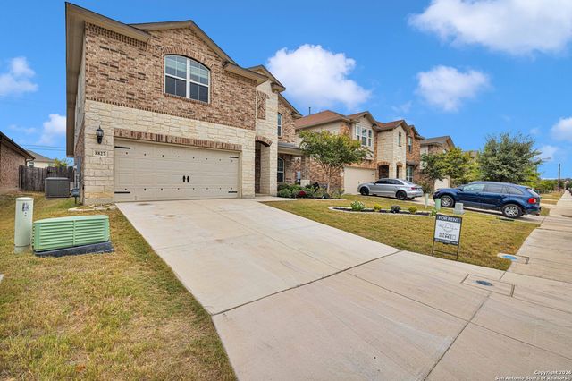 8827 PALOMINO PONY, San Antonio, TX 78254