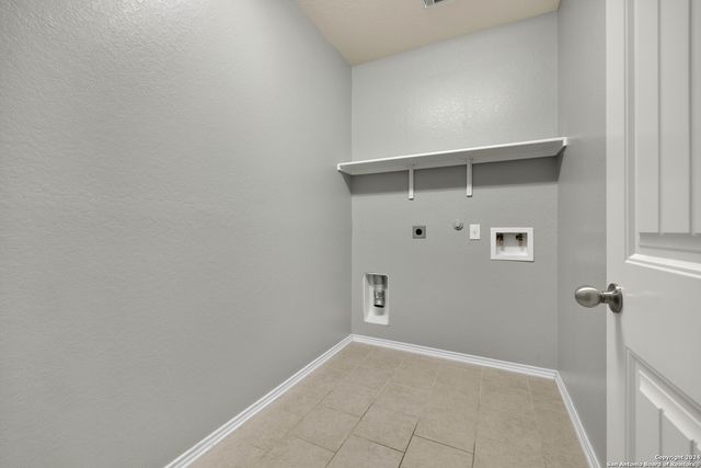 8827 PALOMINO PONY, San Antonio, TX 78254