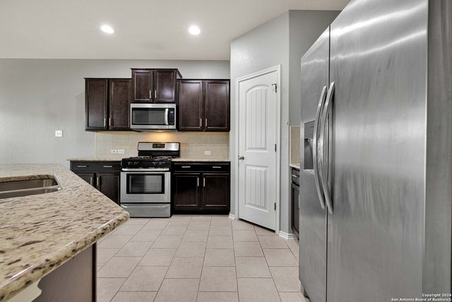 8827 PALOMINO PONY, San Antonio, TX 78254