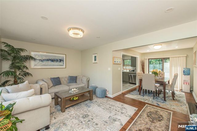 54 Hasbrouck Avenue, Hasbrouck Heights, NJ 07604