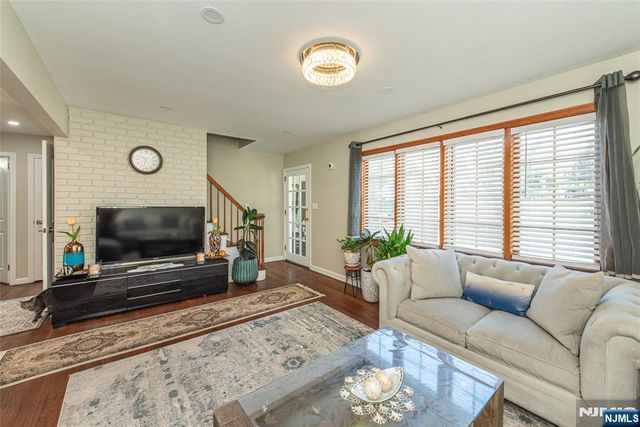 54 Hasbrouck Avenue, Hasbrouck Heights, NJ 07604