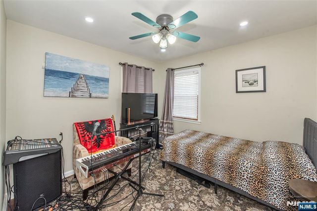 54 Hasbrouck Avenue, Hasbrouck Heights, NJ 07604