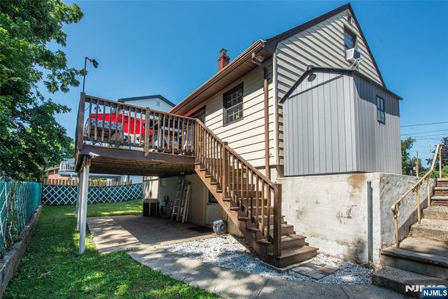 54 Hasbrouck Avenue, Hasbrouck Heights, NJ 07604