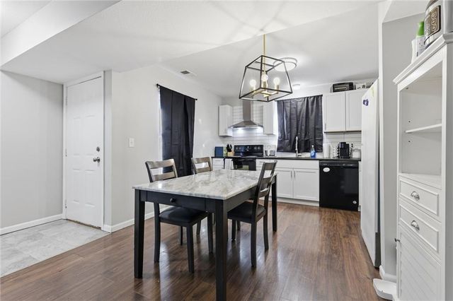 1809-1811 W 4th Street, Lawrence, KS 66044