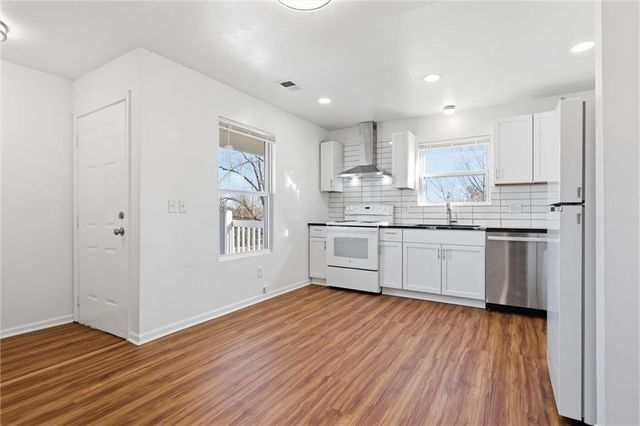 1809-1811 W 4th Street, Lawrence, KS 66044