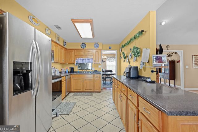 142 Lloyd Drive, Jesup, GA 31545