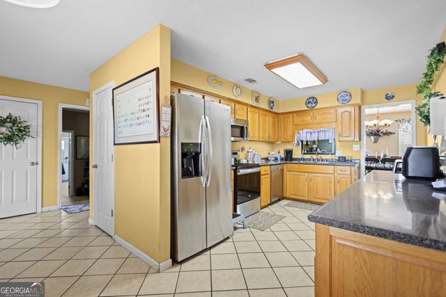 142 Lloyd Drive, Jesup, GA 31545