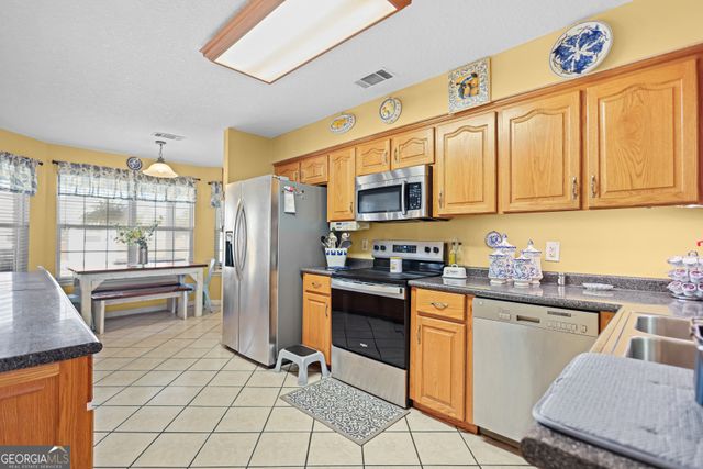 142 Lloyd Drive, Jesup, GA 31545