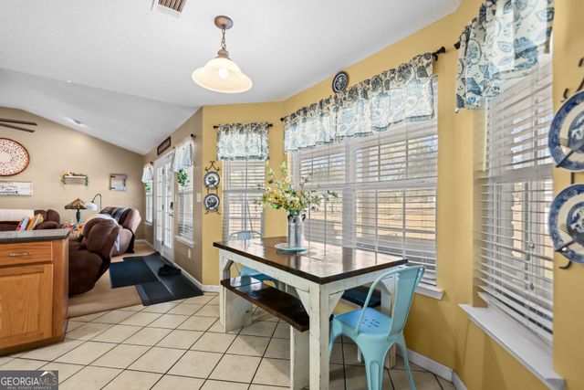 142 Lloyd Drive, Jesup, GA 31545