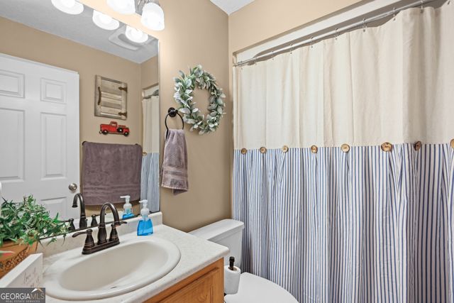 142 Lloyd Drive, Jesup, GA 31545