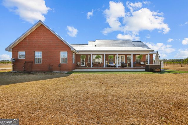 142 Lloyd Drive, Jesup, GA 31545