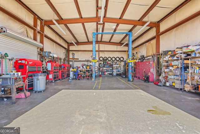 142 Lloyd Drive, Jesup, GA 31545